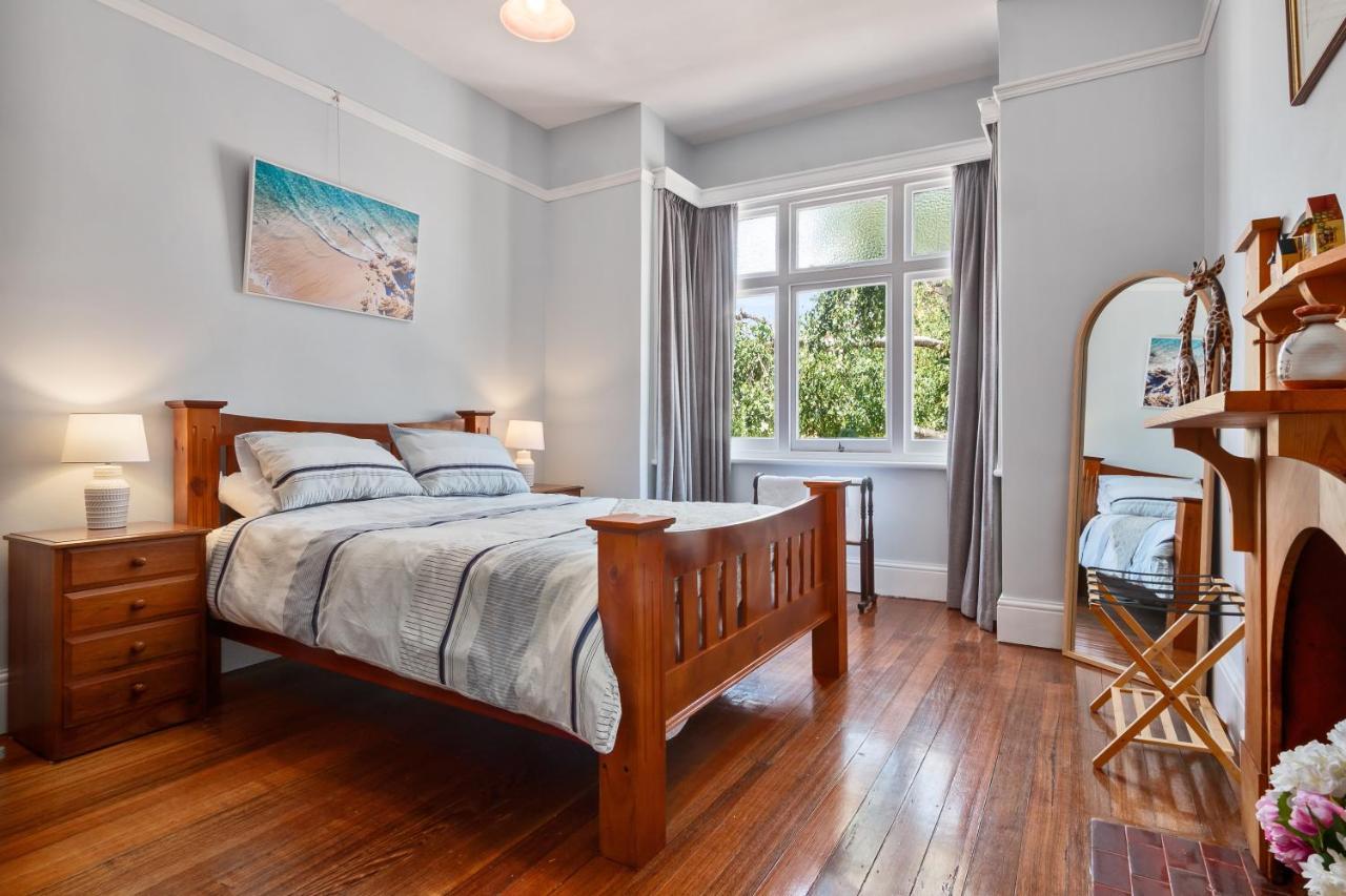 Warwick St Retreat! 3 Bedroom House With Parking Hobart Exterior photo