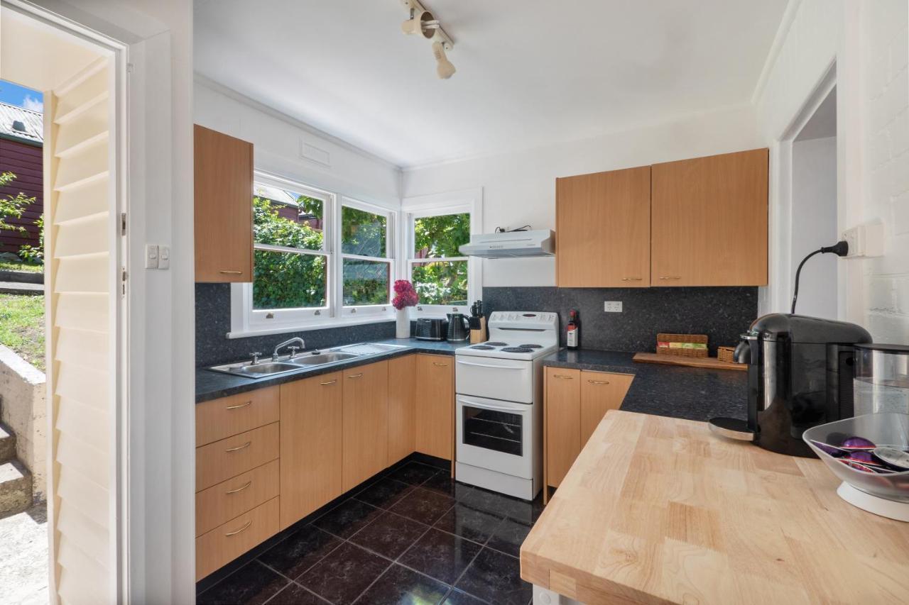 Warwick St Retreat! 3 Bedroom House With Parking Hobart Exterior photo